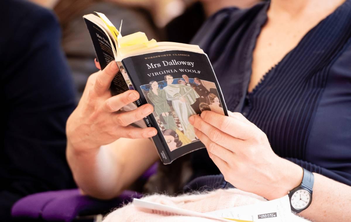 معرفی به صد کتاب برتر جهان با بررسی چند فهرست معتبر - Cover Image